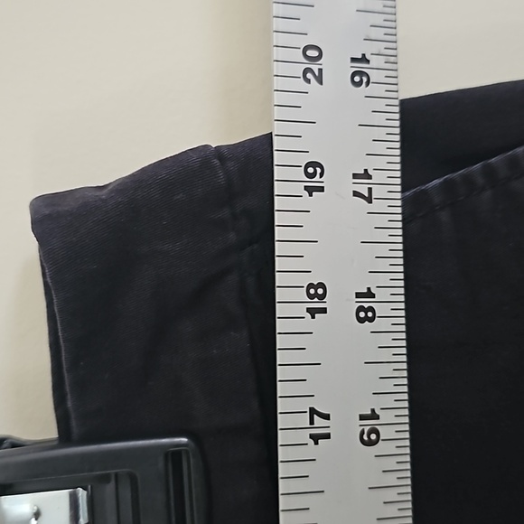 Faded Glory Black Chino Bermuda Shorts 16 - Picture 5 of 5